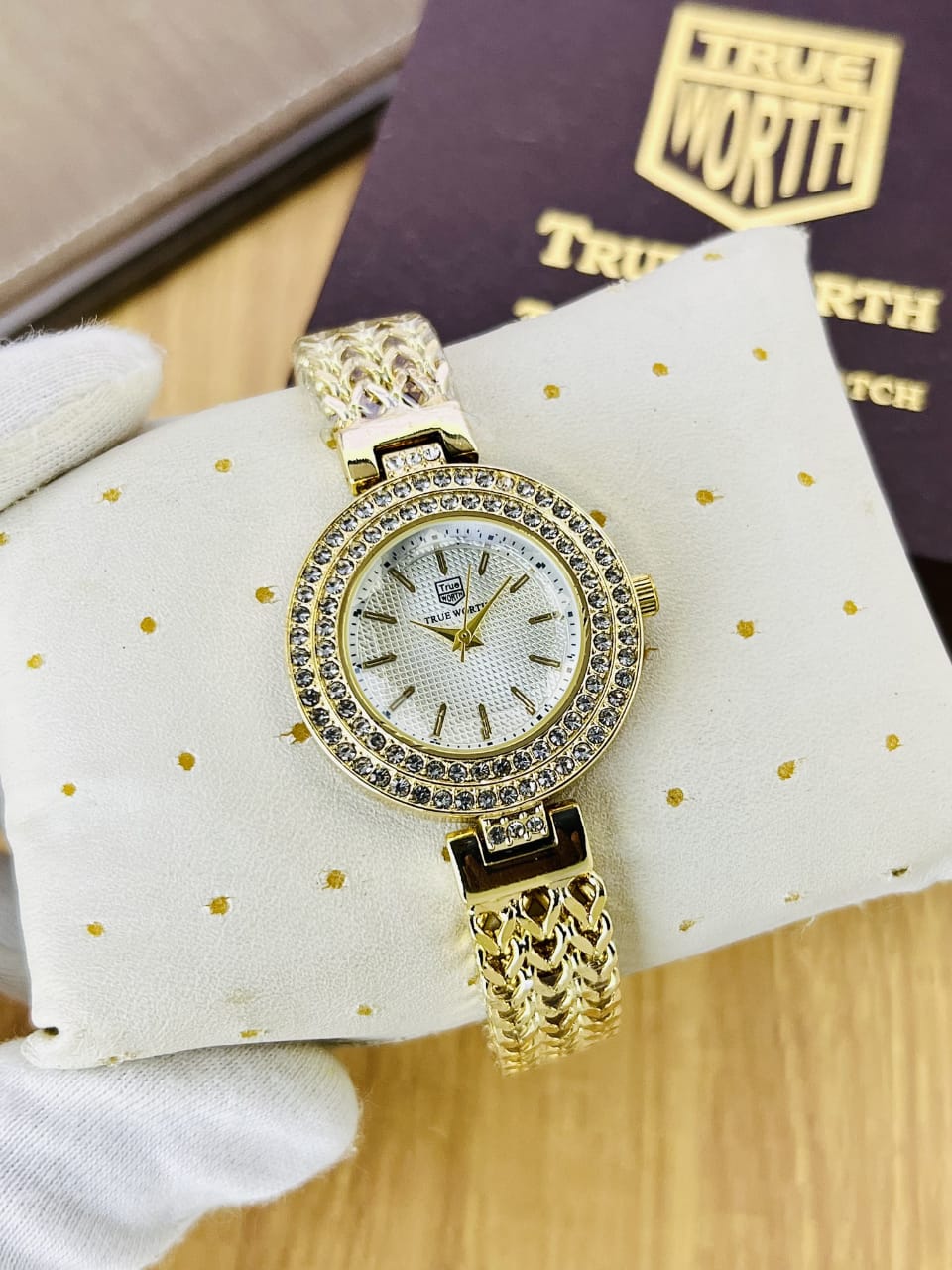 T-WORTH-LADIES JEWELLERY WATCH--GOLD