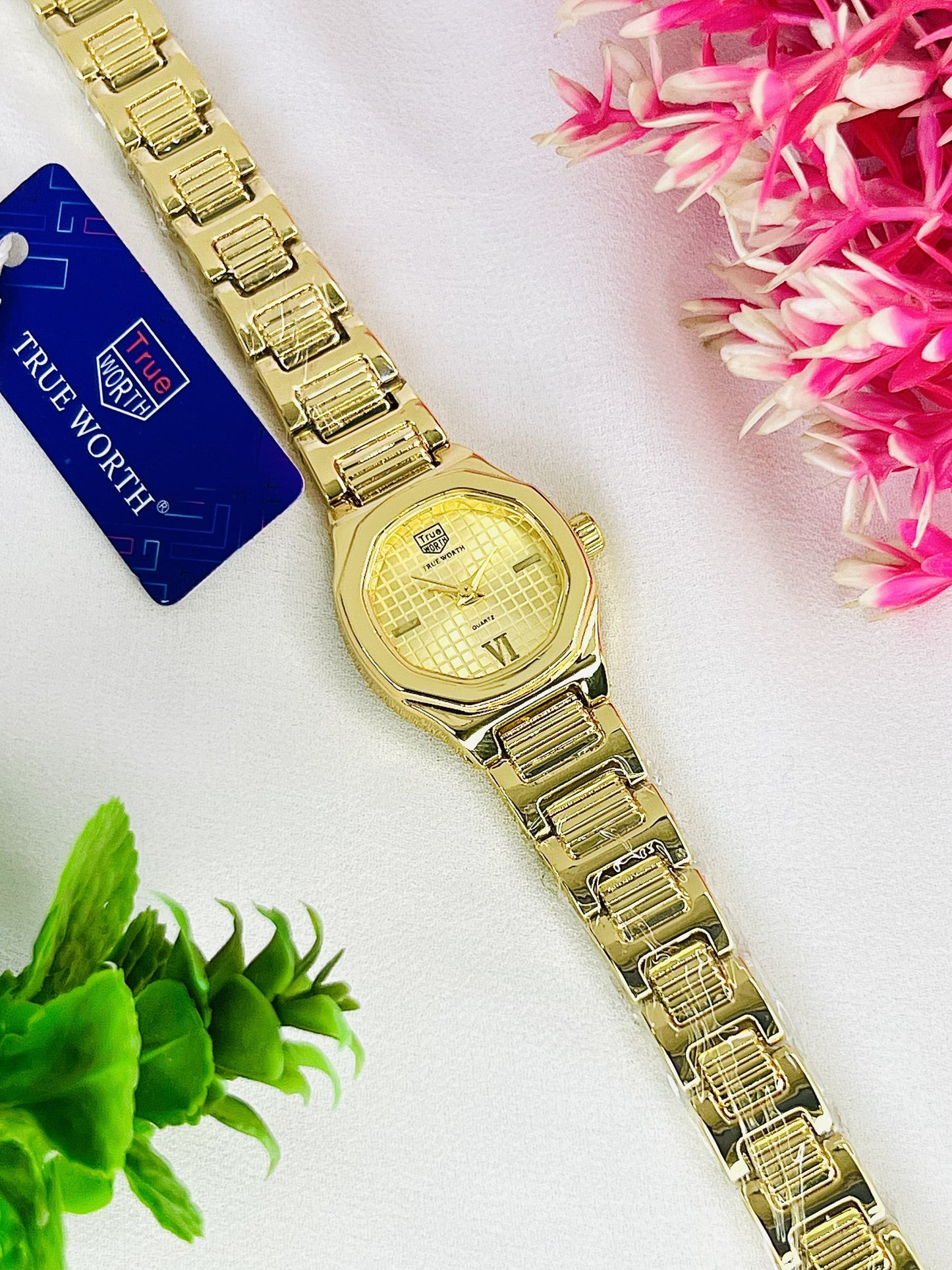 T-WORTH-LADIES FANCY WATCH--GOLD